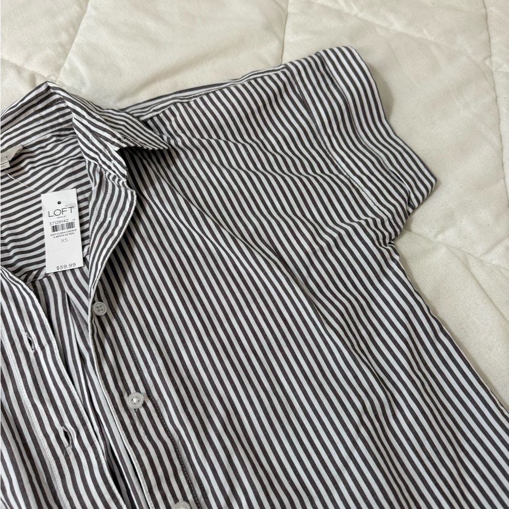 loft cropped button down - Picture 2 of 3